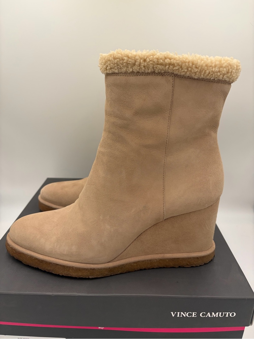 Vince Camuto Bevvisa Tortilla Natural  Fur Lined Ankle Booties Wedge Suede 8.5